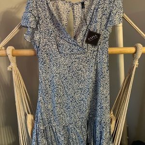 Zaful NWT Ditsy Floral Tie Black Cut Out Mini Dress